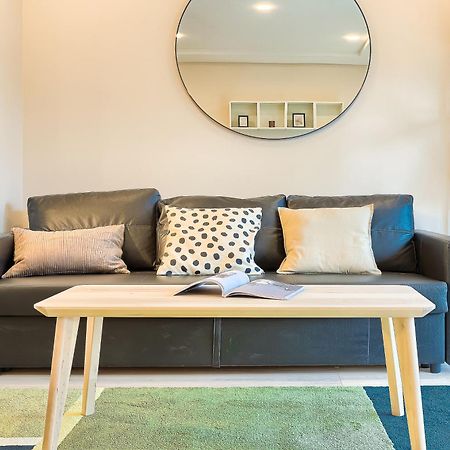 Business-Class Apartments 2 X Free Parking X Self Check In 24X7 VNO Esterno foto