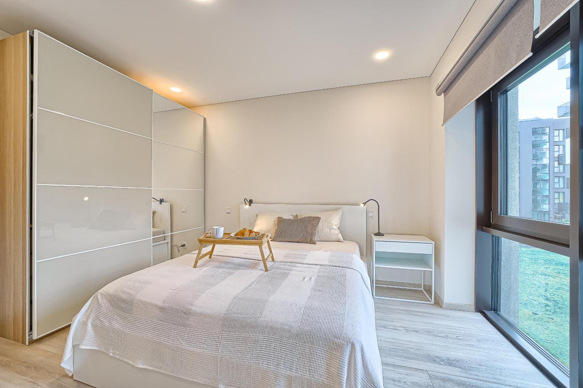 Business-Class Apartments 2 X Free Parking X Self Check In 24X7 VNO Esterno foto