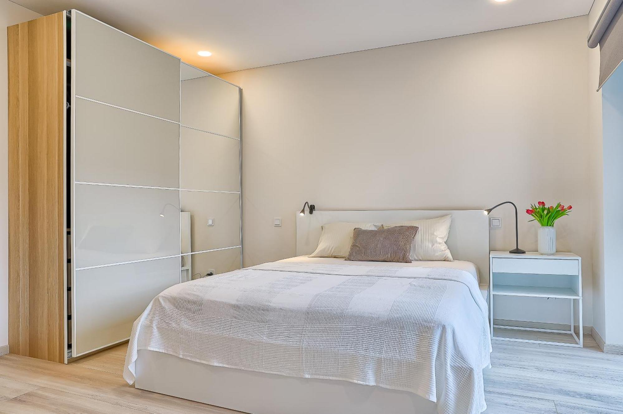 Business-Class Apartments 2 X Free Parking X Self Check In 24X7 VNO Esterno foto